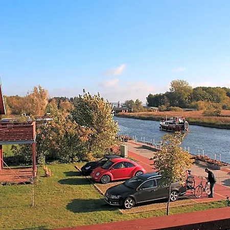 Hotel An Der Metow-ferienpark 3*