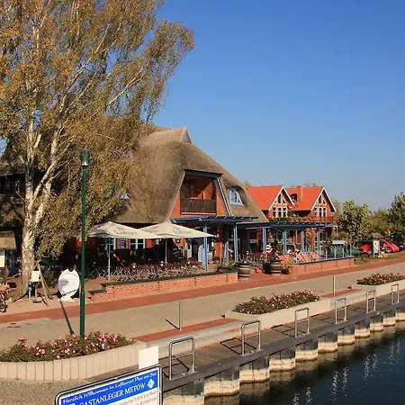 Hotel An Der Metow-ferienpark